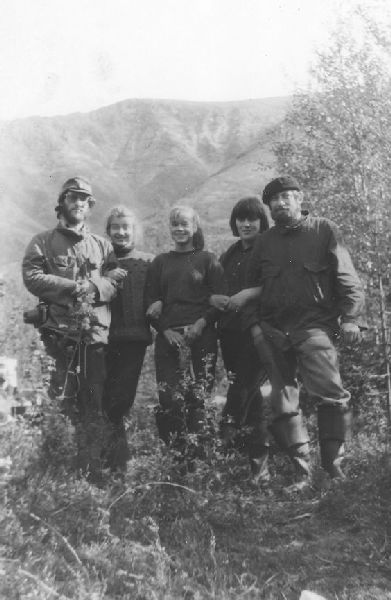 Пит, Иришка, Настя Старшая, Лариса и Боря